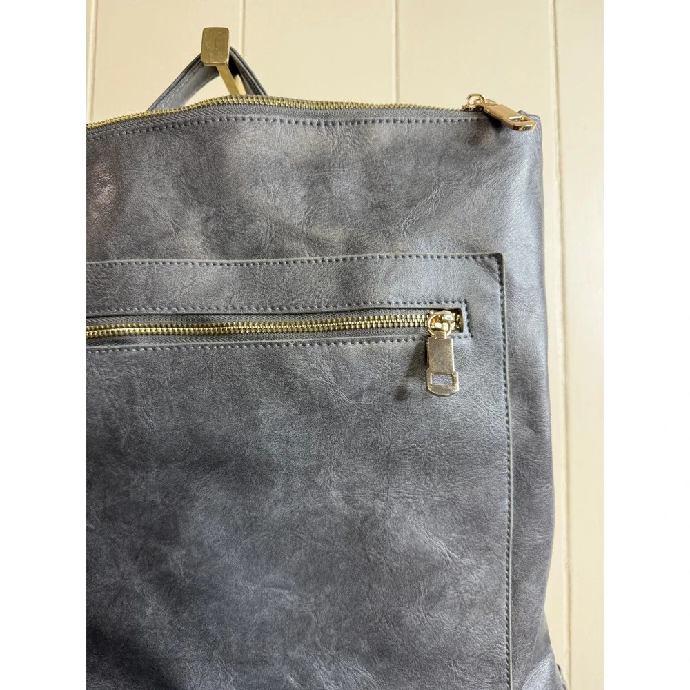 Modern + Chic Backpack‎ Women's Gray Convertible Bag Shoulder Bag Purse Travel
